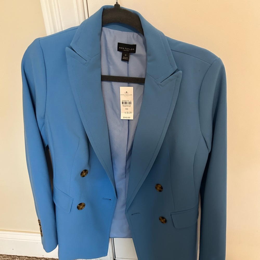 Ann Taylor blazer (NWT)